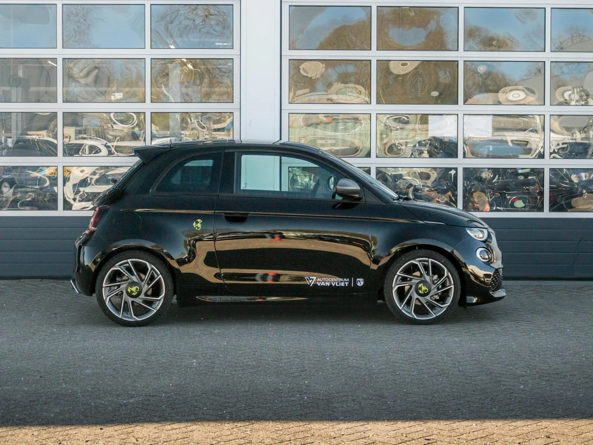 Hoofdafbeelding Abarth 500e
