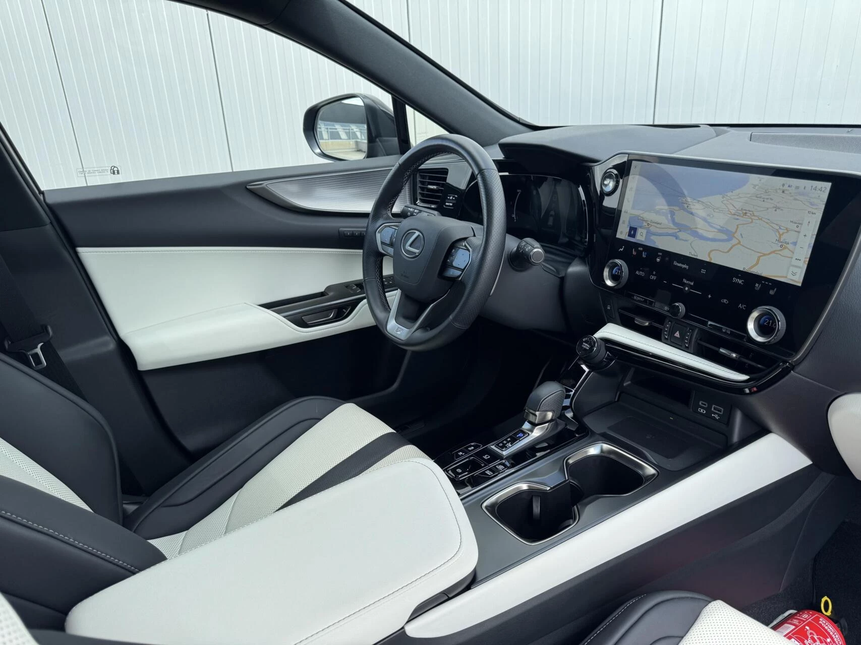 Hoofdafbeelding Lexus NX