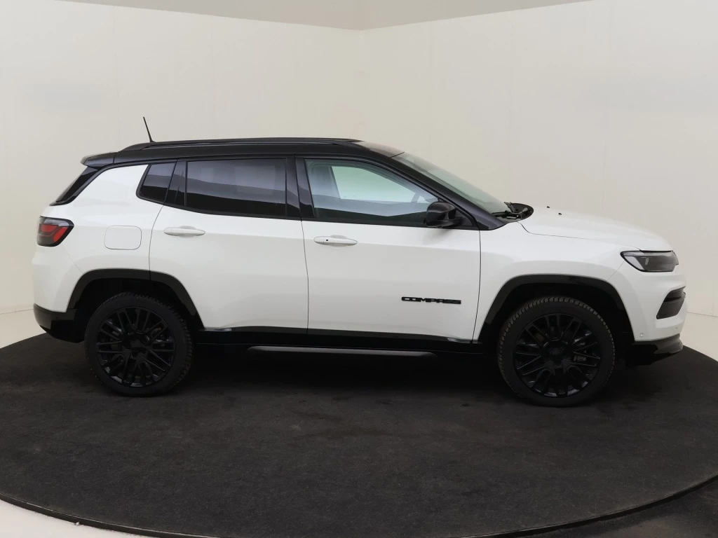 Hoofdafbeelding Jeep Compass