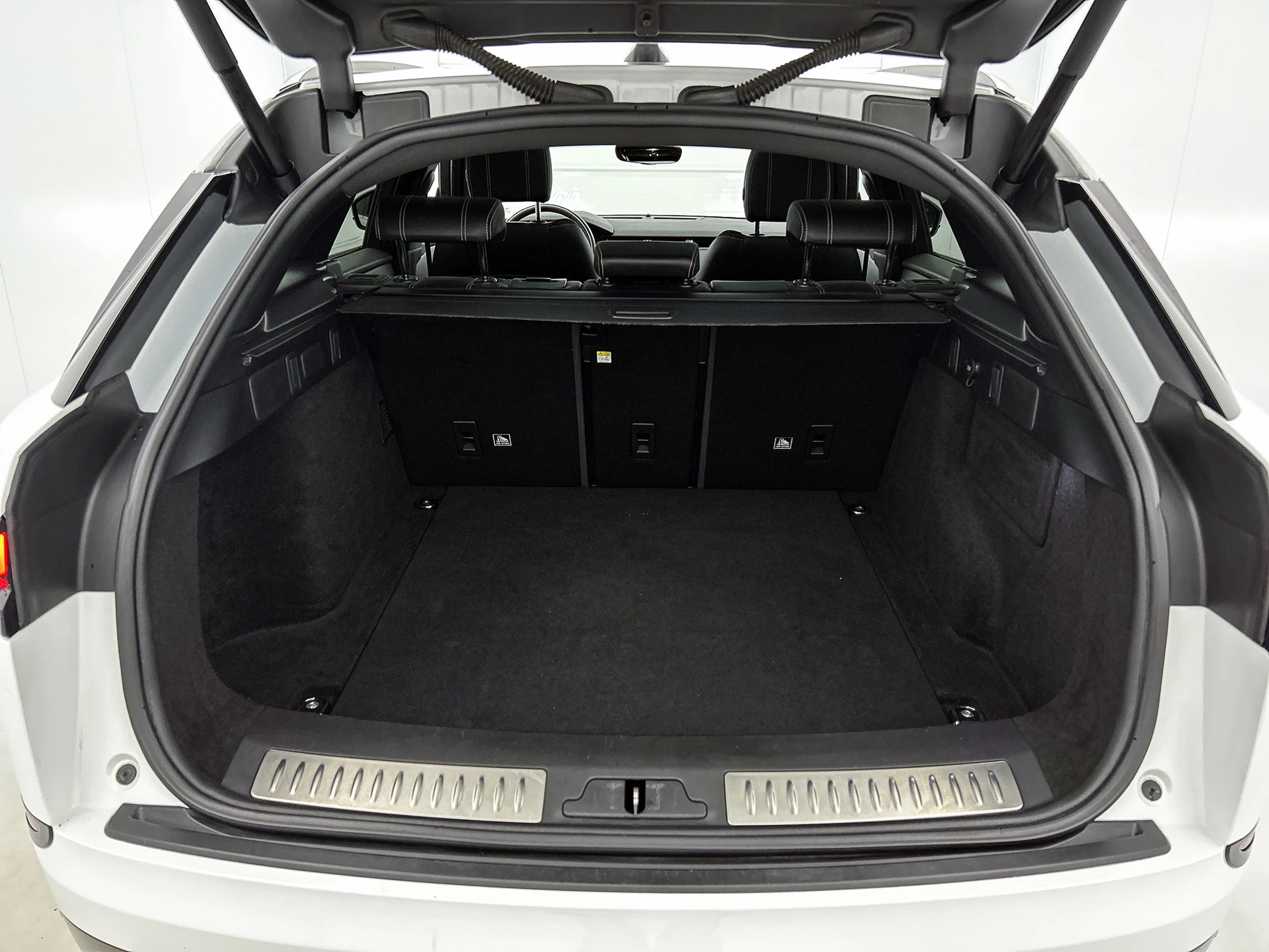 Hoofdafbeelding Land Rover Range Rover Velar