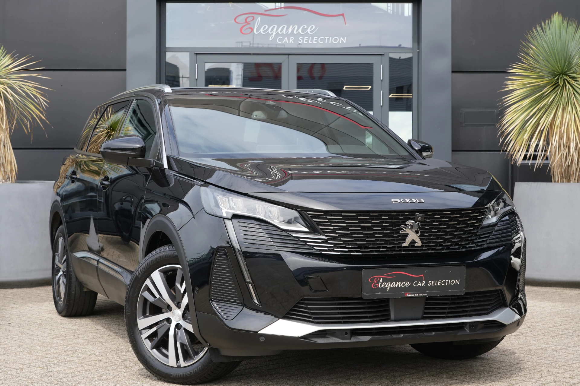 Hoofdafbeelding Peugeot 5008