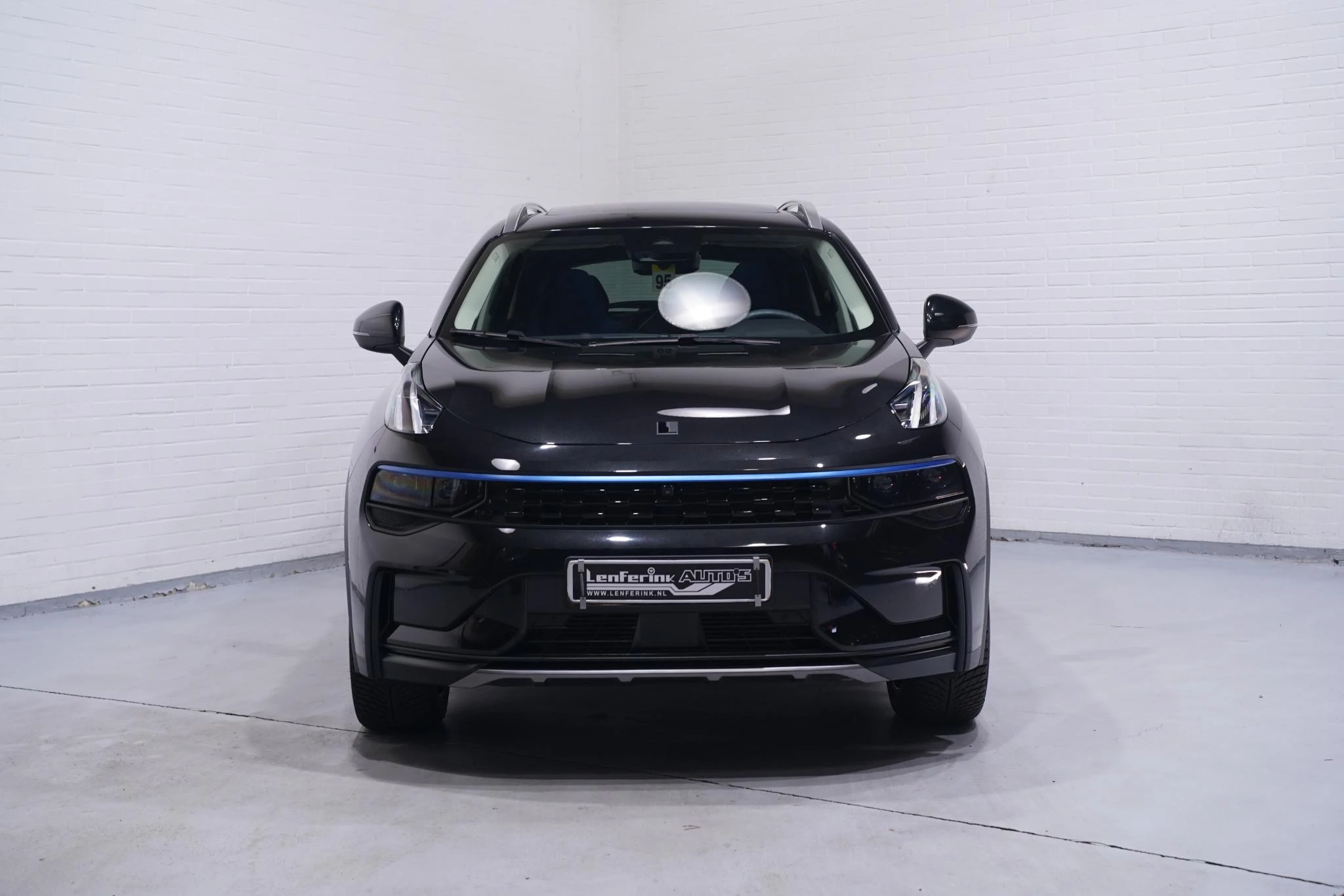 Hoofdafbeelding Lynk & Co 01