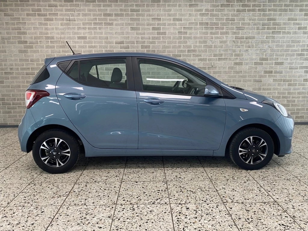Hoofdafbeelding Hyundai i10