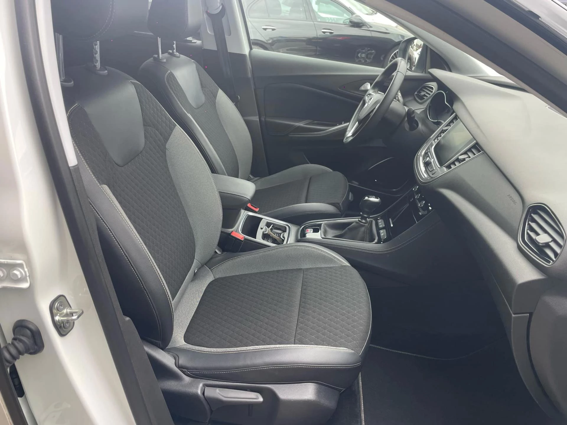 Hoofdafbeelding Opel Grandland X