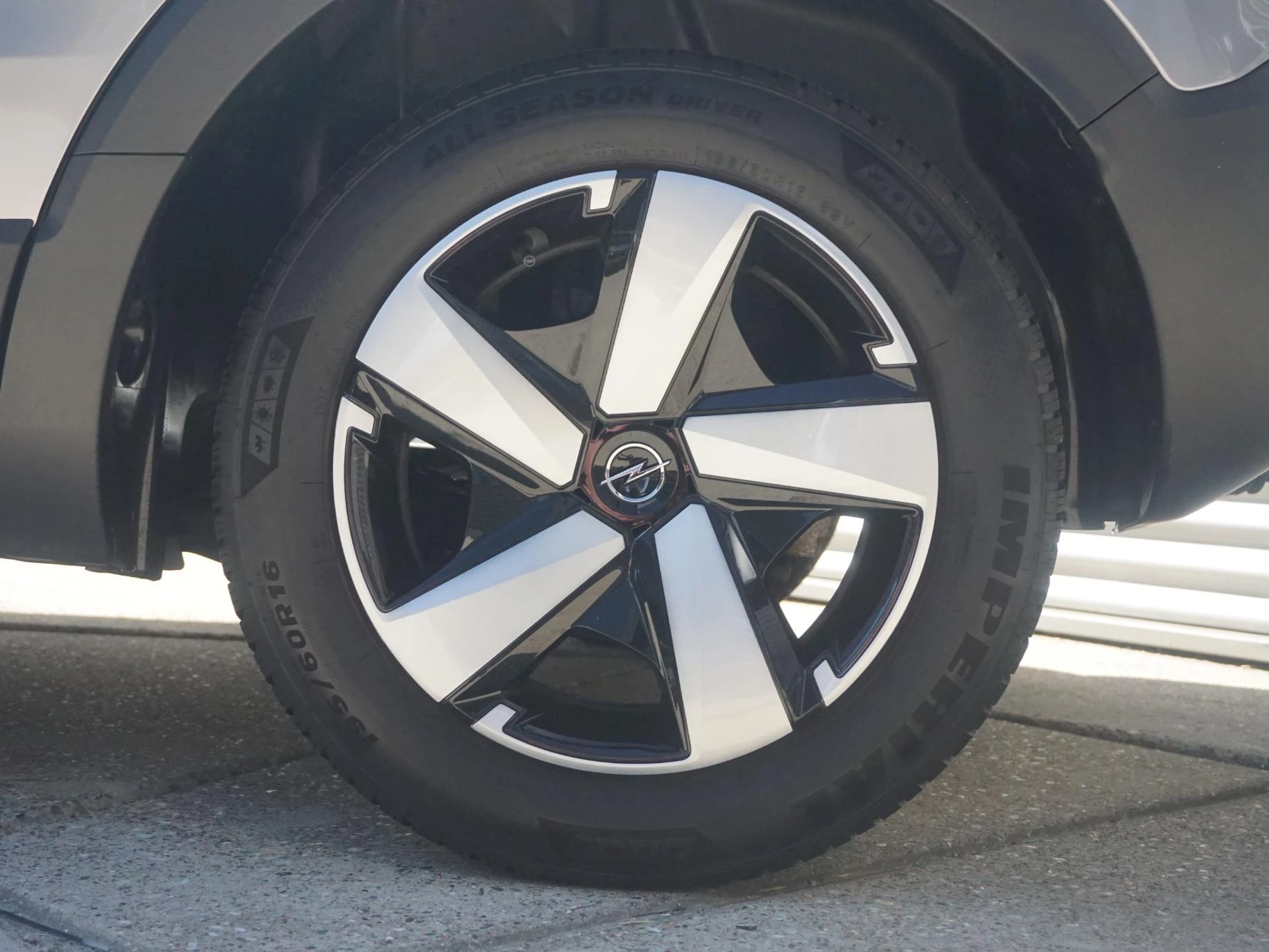 Hoofdafbeelding Opel Crossland