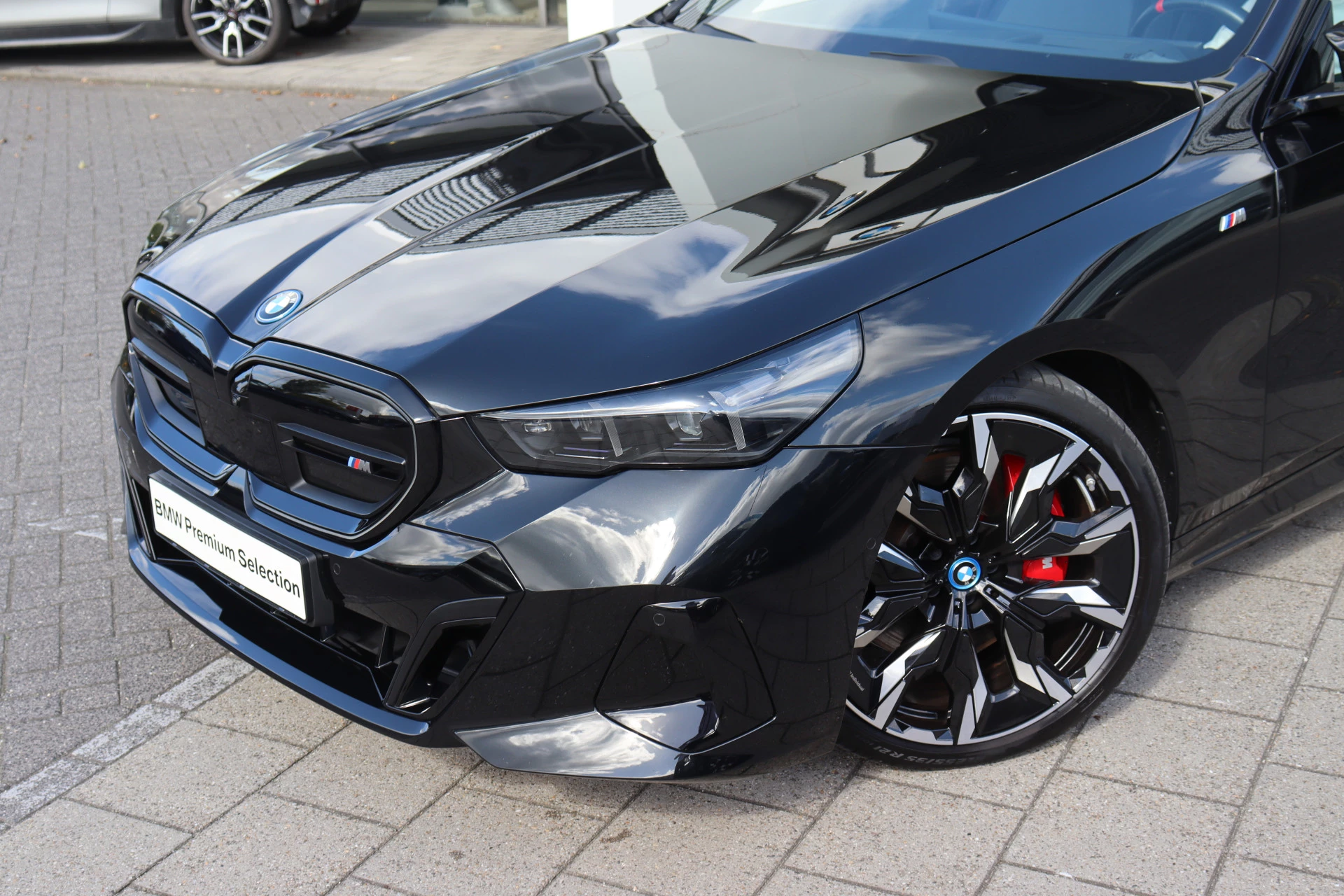 Hoofdafbeelding BMW i5