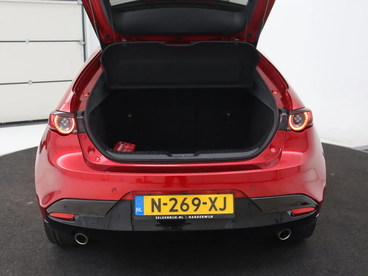 Hoofdafbeelding Mazda 3