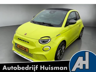 Hoofdafbeelding Abarth 500C Abarth 500C Scorpionissima 42 kWh 114kW/155pk Aut. JBL PREMIUM SOUND + CAMERA + NAVIGATIE + LANE ASSIST + ENGINE SOUND GENERATOR + STOELVERWARMING + KEYLESS + BLIND SPOT + EL.CABRIODAK + PARKEERSENSOREN V&A + 18" LM-VELGEN!!