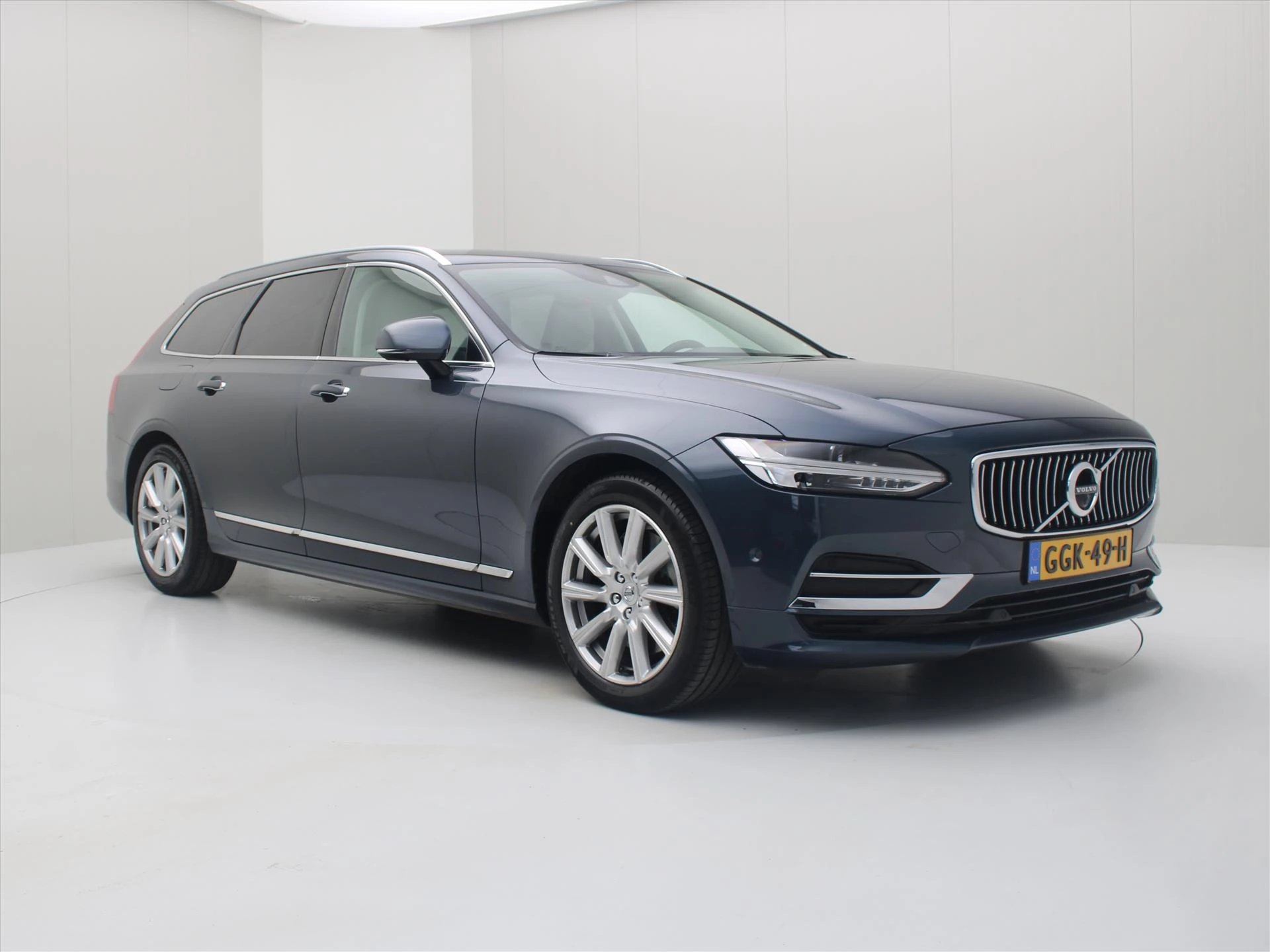 Hoofdafbeelding Volvo V90