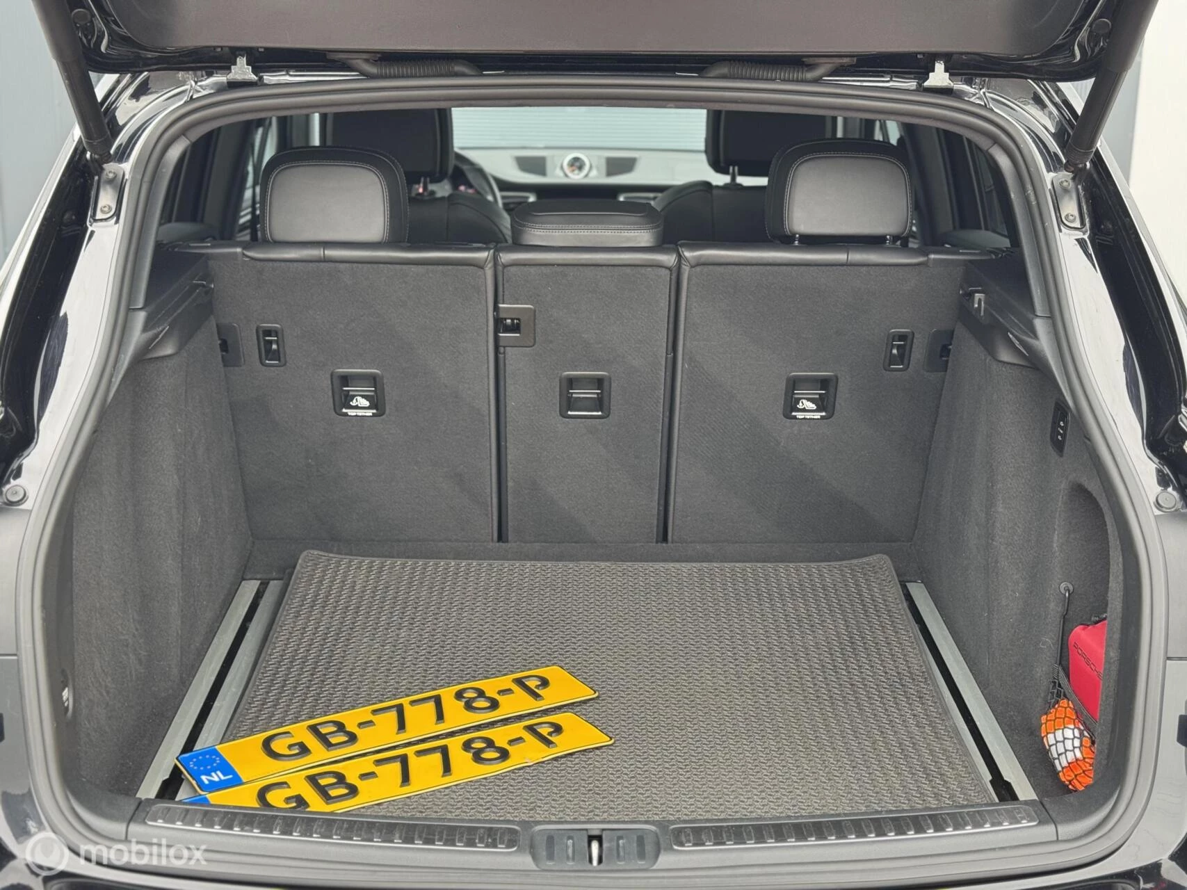 Hoofdafbeelding Porsche Macan