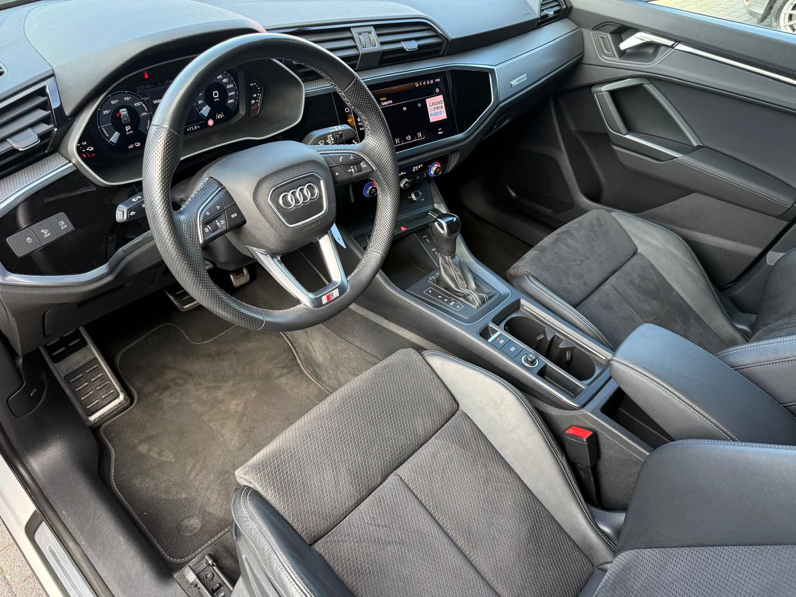 Hoofdafbeelding Audi Q3