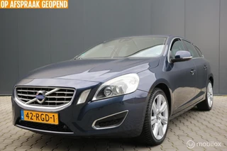 Volvo V60 2.0T Momentum AUTOMAAT/ECC/NAVIGATIE/TREKHAAK/NAP