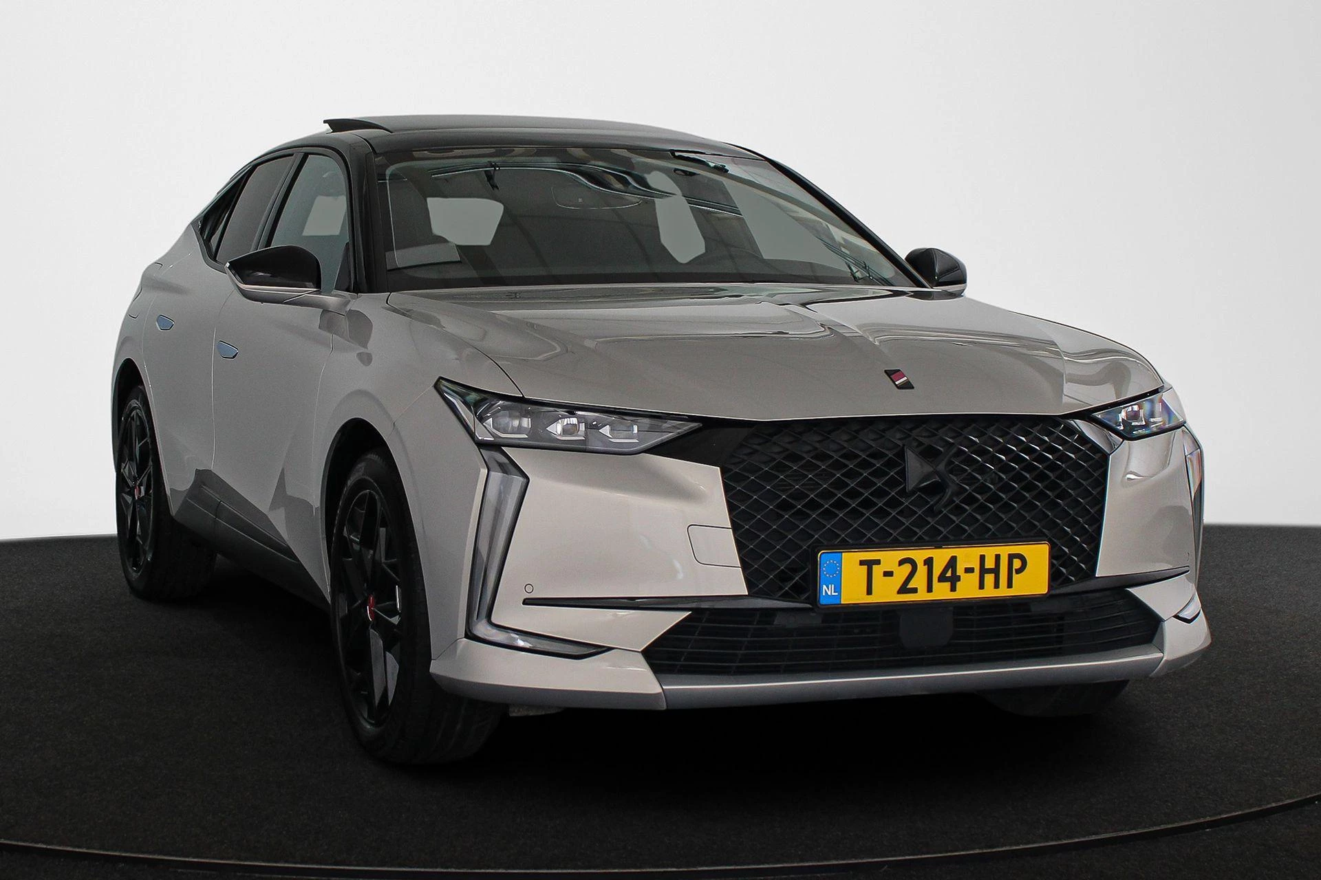 Hoofdafbeelding DS DS 4