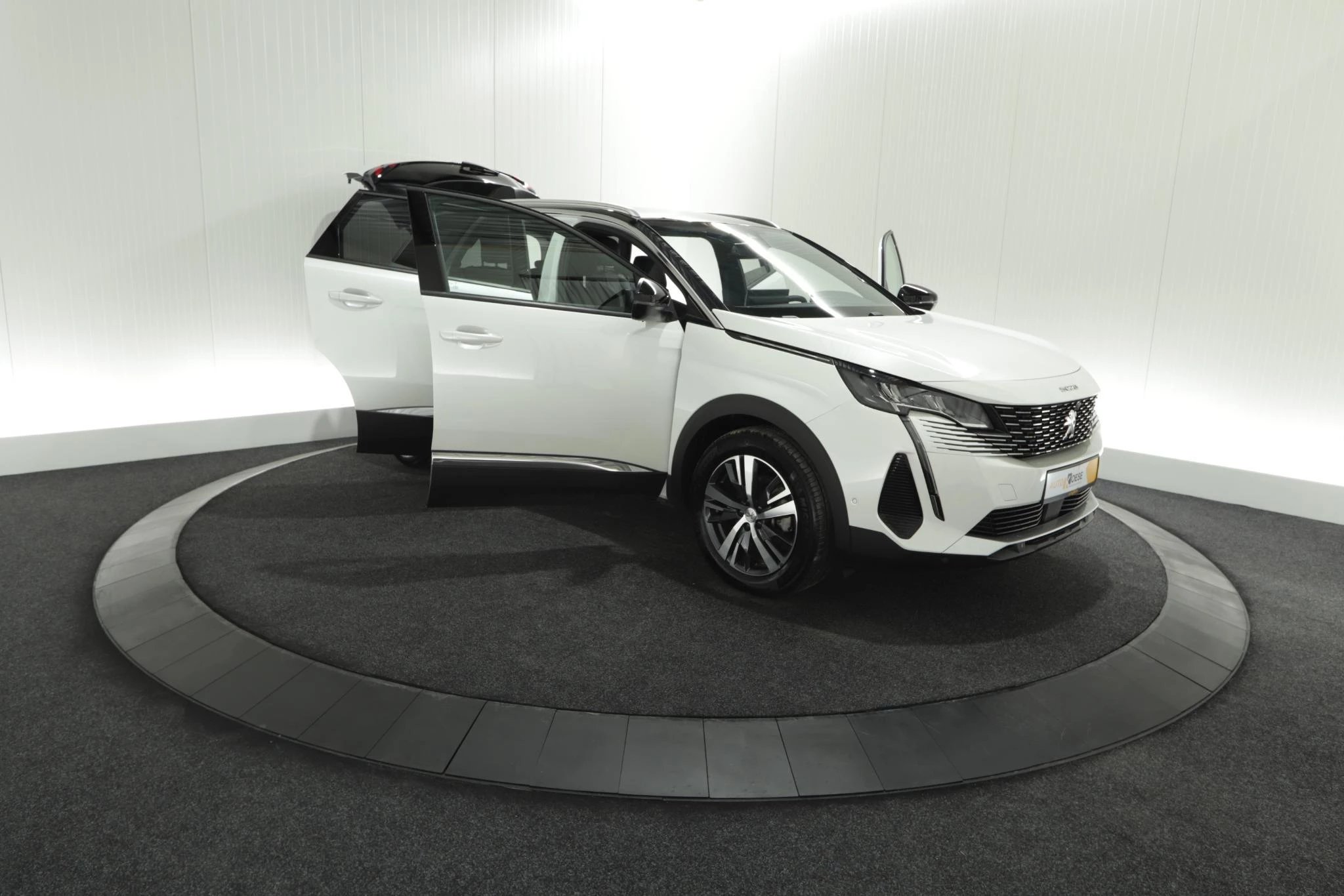 Hoofdafbeelding Peugeot 5008