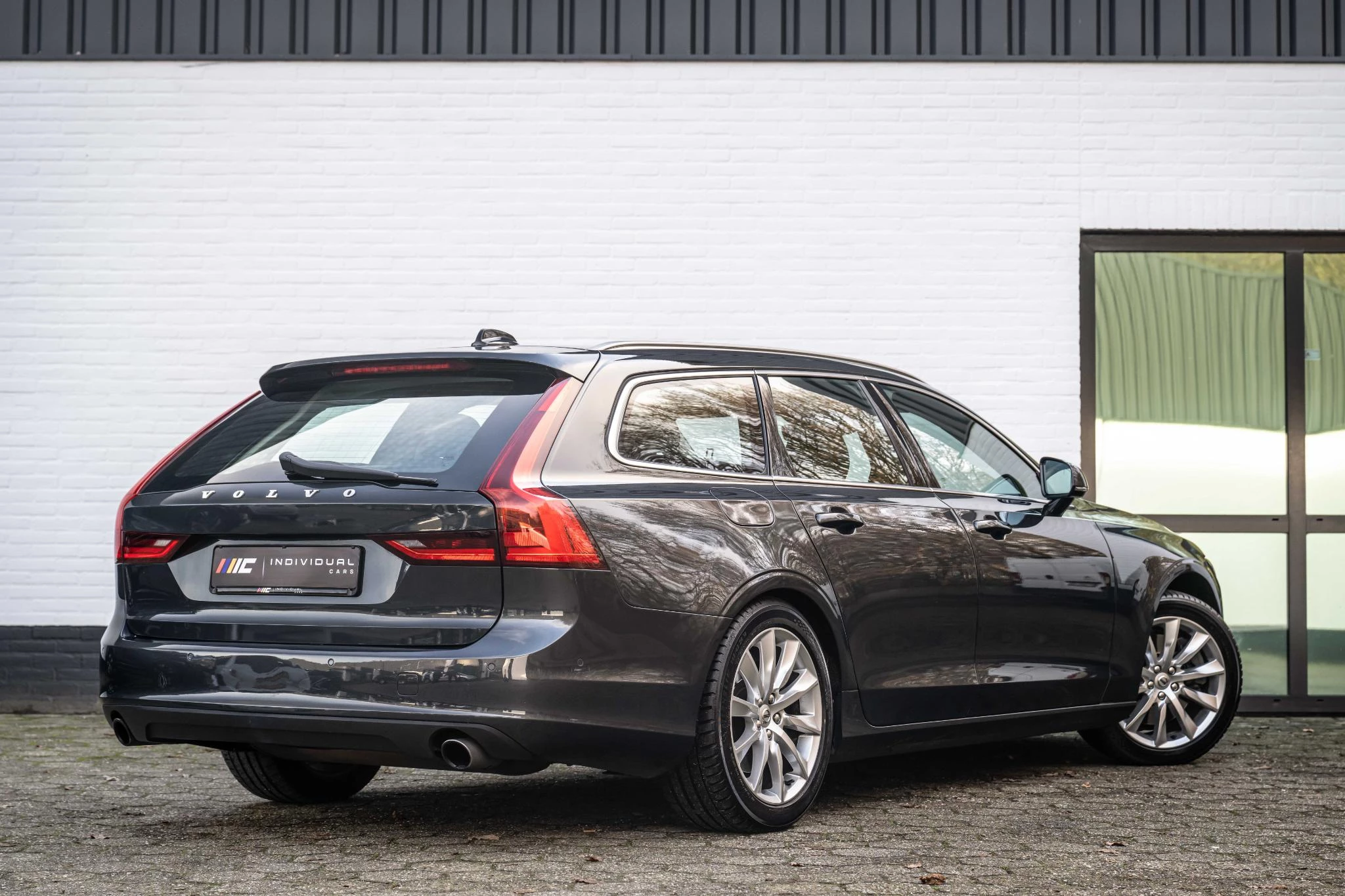 Hoofdafbeelding Volvo V90