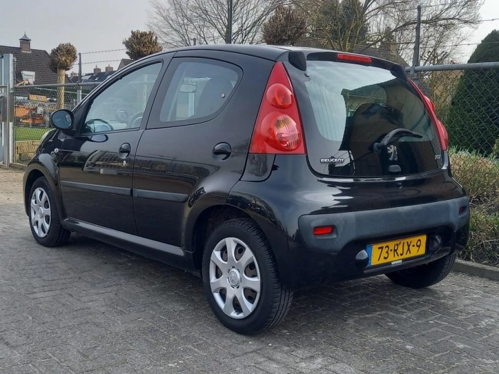 Hoofdafbeelding Peugeot 107