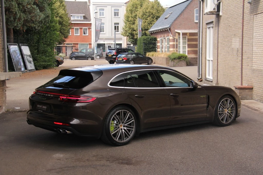 Hoofdafbeelding Porsche Panamera