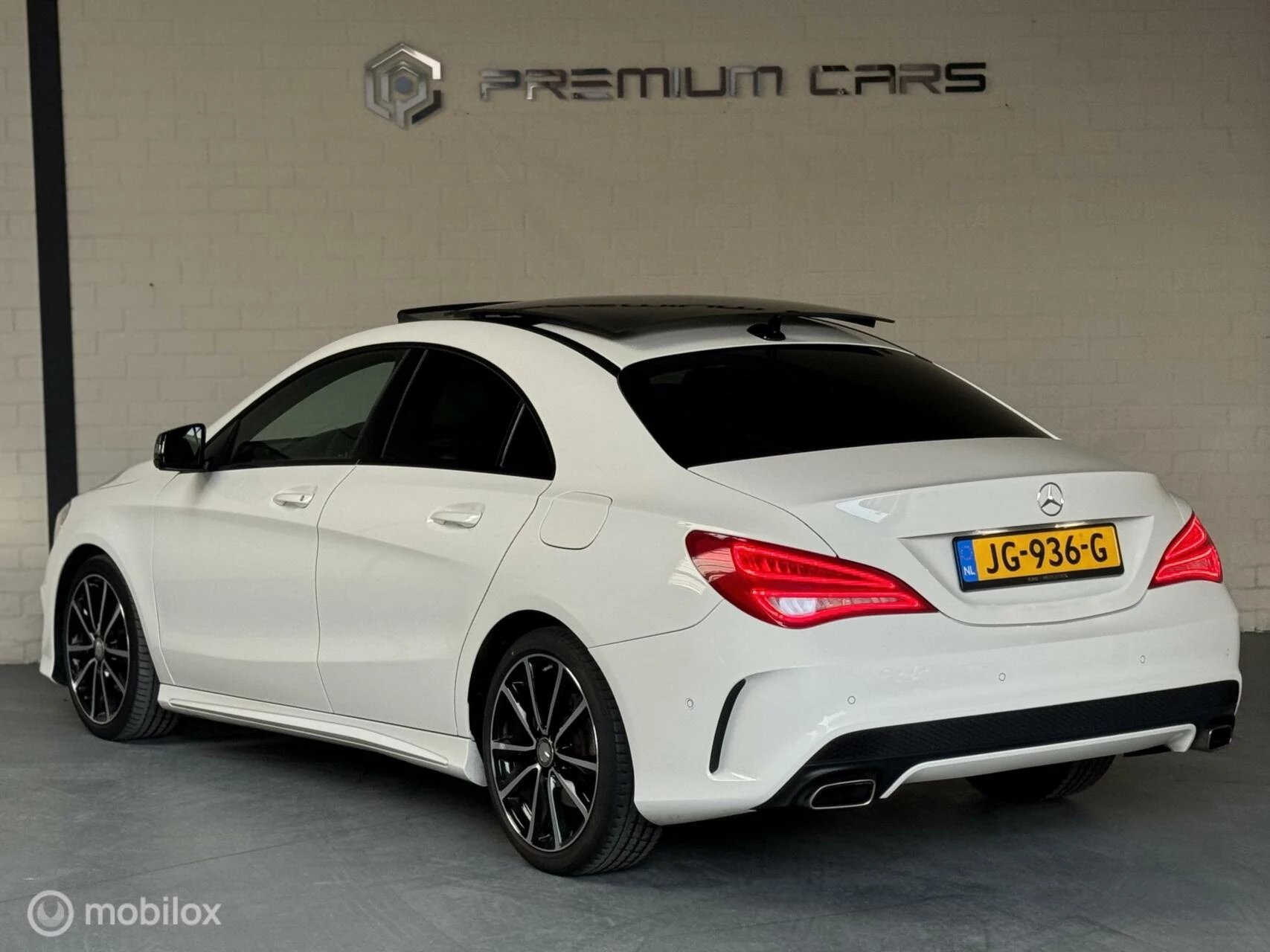 Hoofdafbeelding Mercedes-Benz CLA