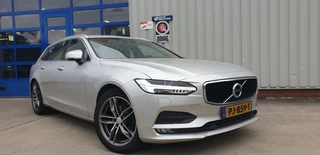 Volvo V90 2.0 D4 MOMENTUM