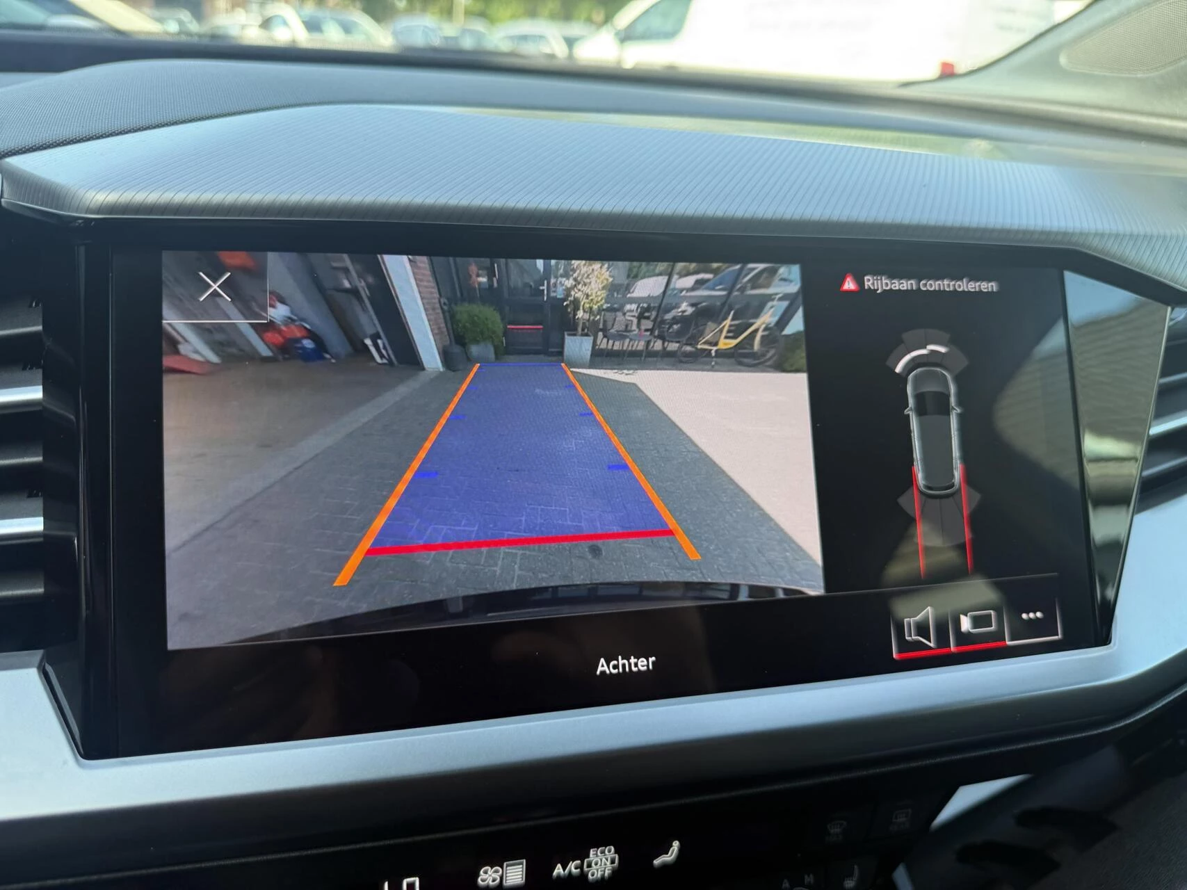 Hoofdafbeelding Audi Q4 e-tron