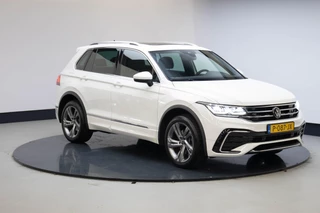 Volkswagen Tiguan 1.4 TSI eHybrid R-Line Business+ | Pano | Trekhaak |