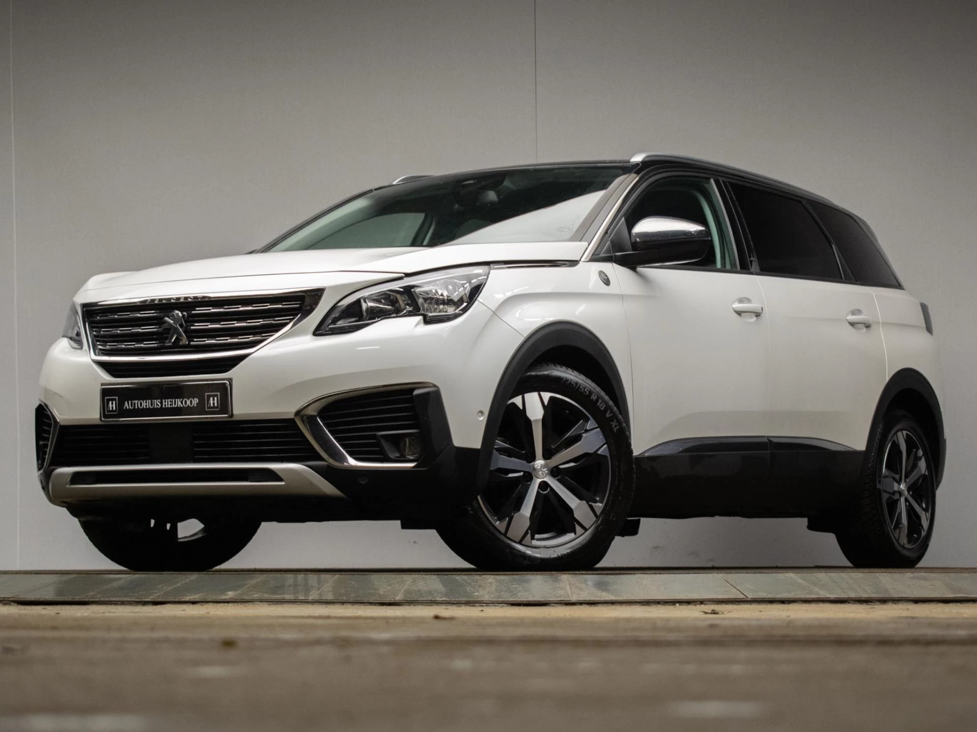 Hoofdafbeelding Peugeot 5008