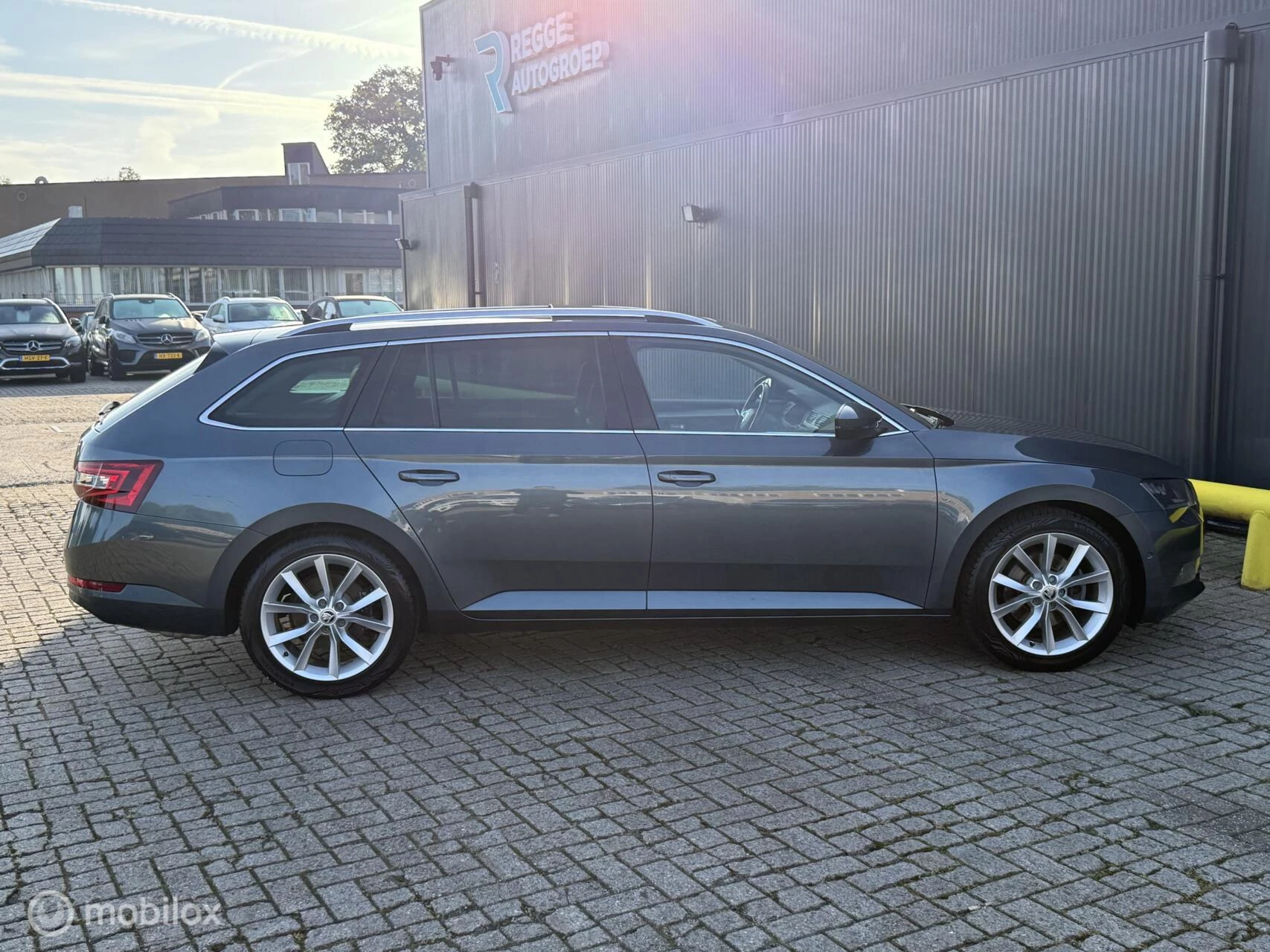 Hoofdafbeelding Škoda Superb