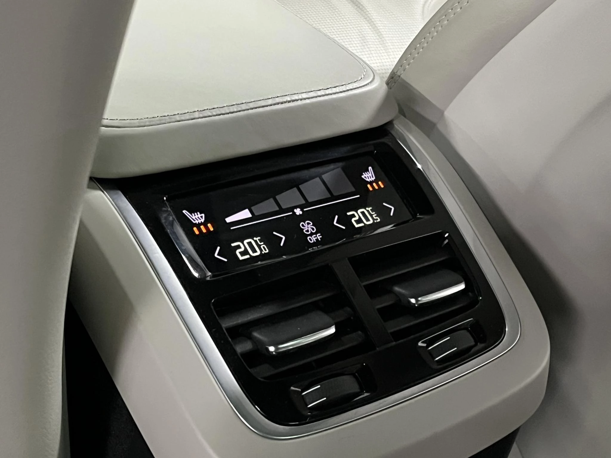 Hoofdafbeelding Volvo V90