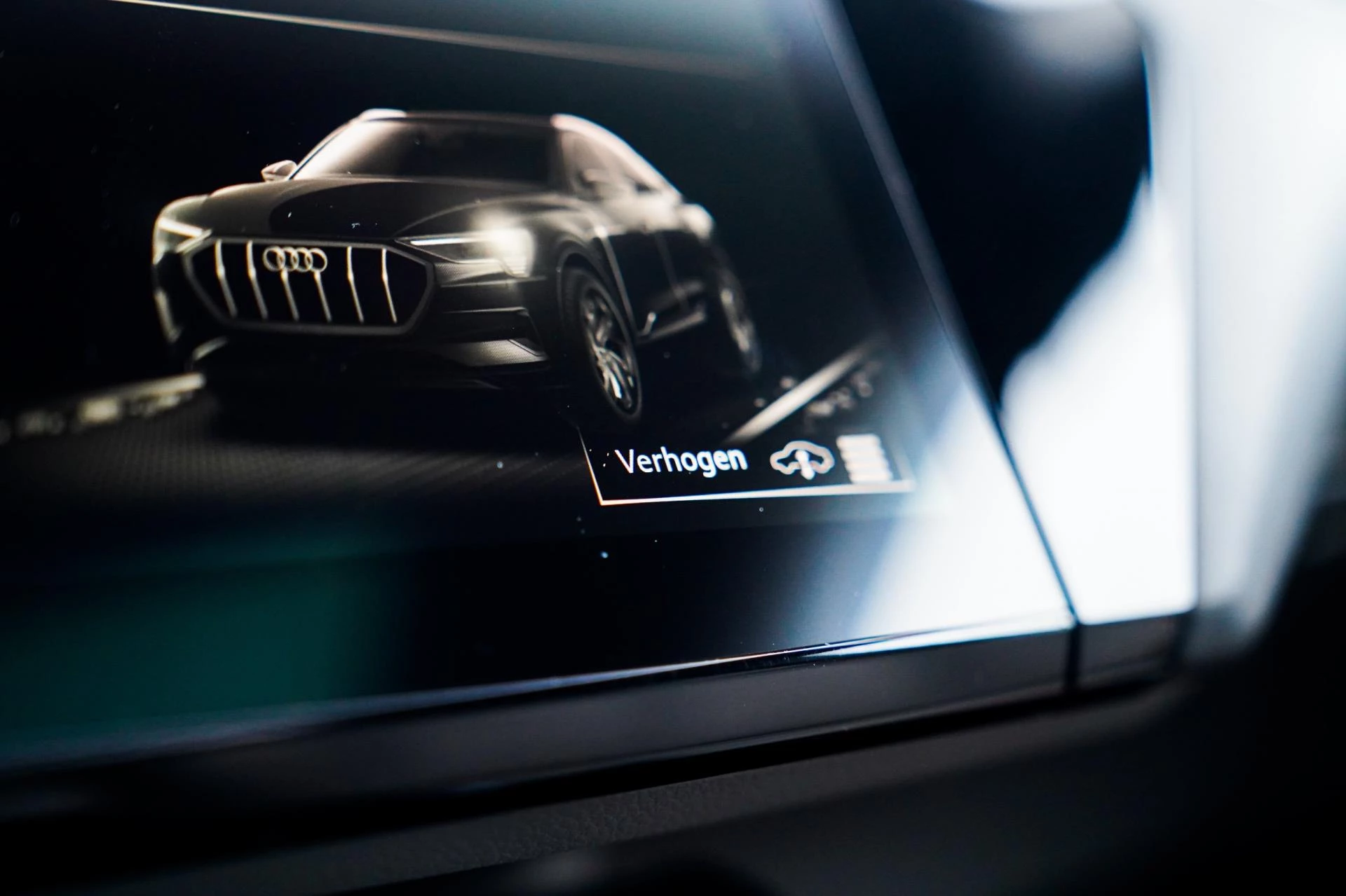 Hoofdafbeelding Audi e-tron