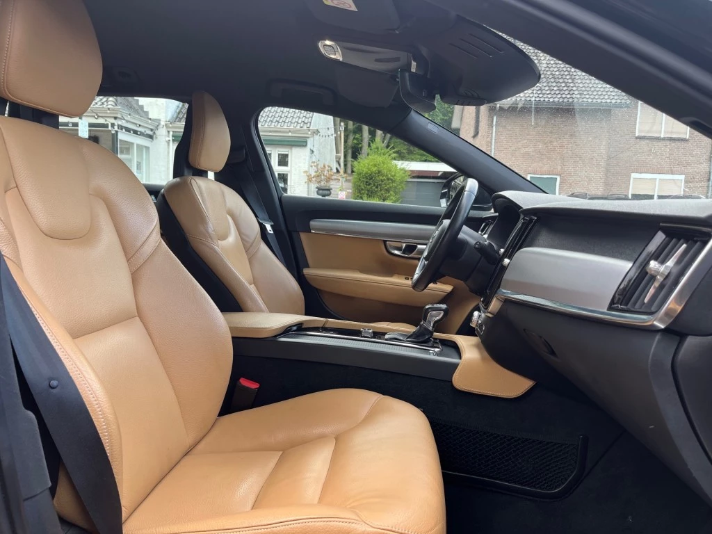 Hoofdafbeelding Volvo V90