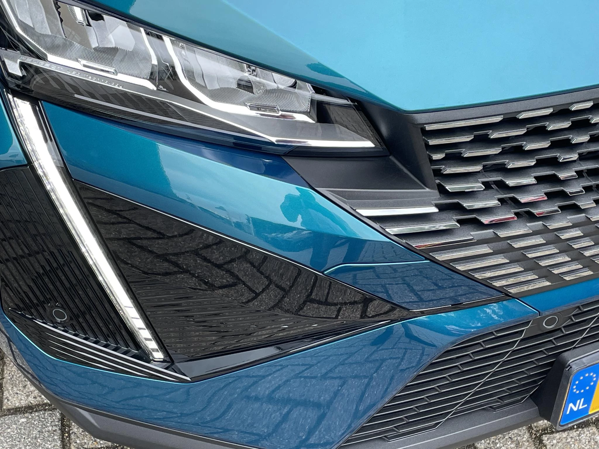 Hoofdafbeelding Peugeot 408