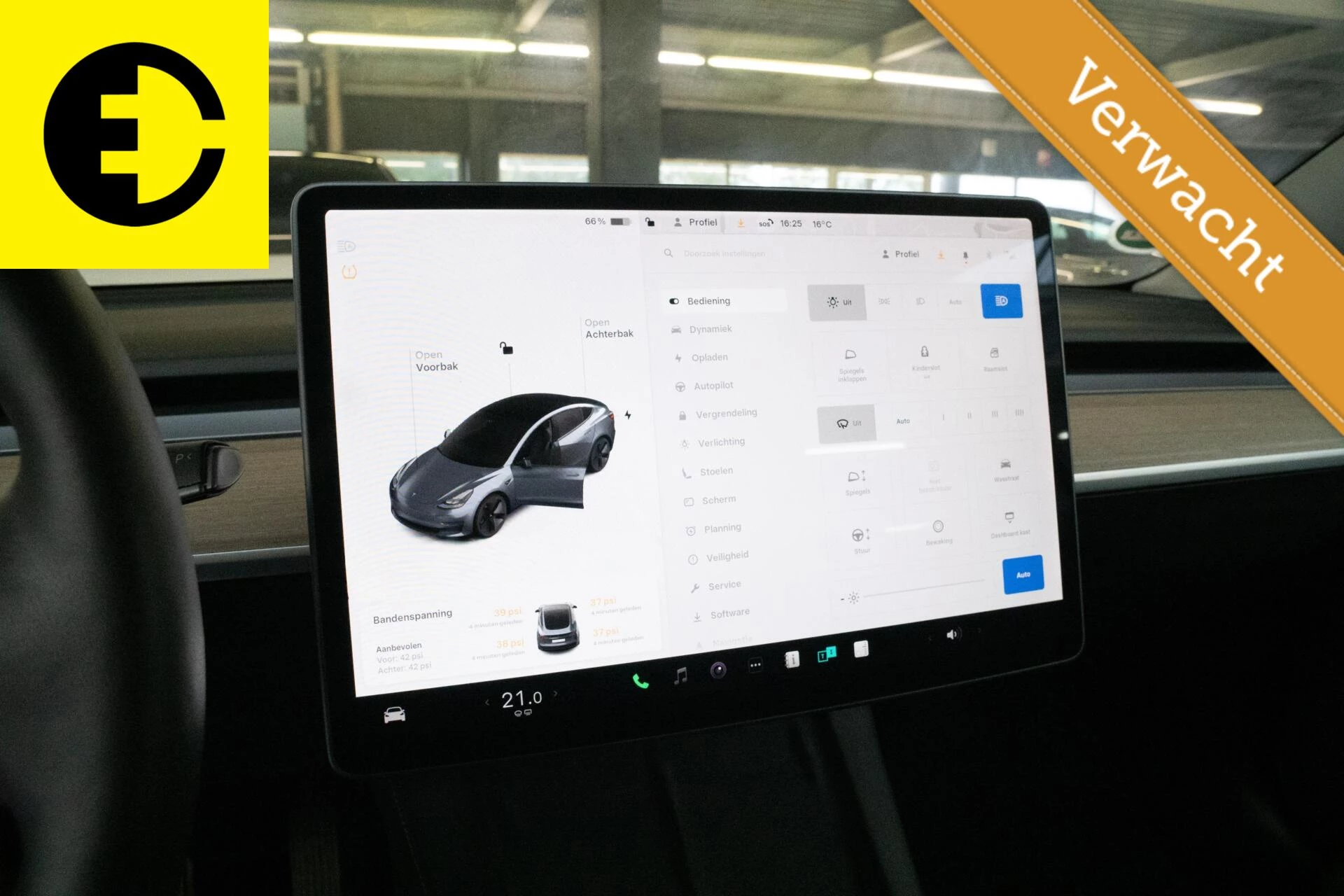 Hoofdafbeelding Tesla Model 3