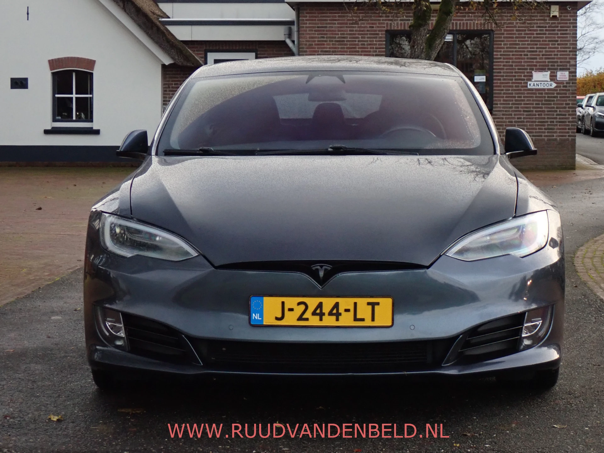 Hoofdafbeelding Tesla Model S