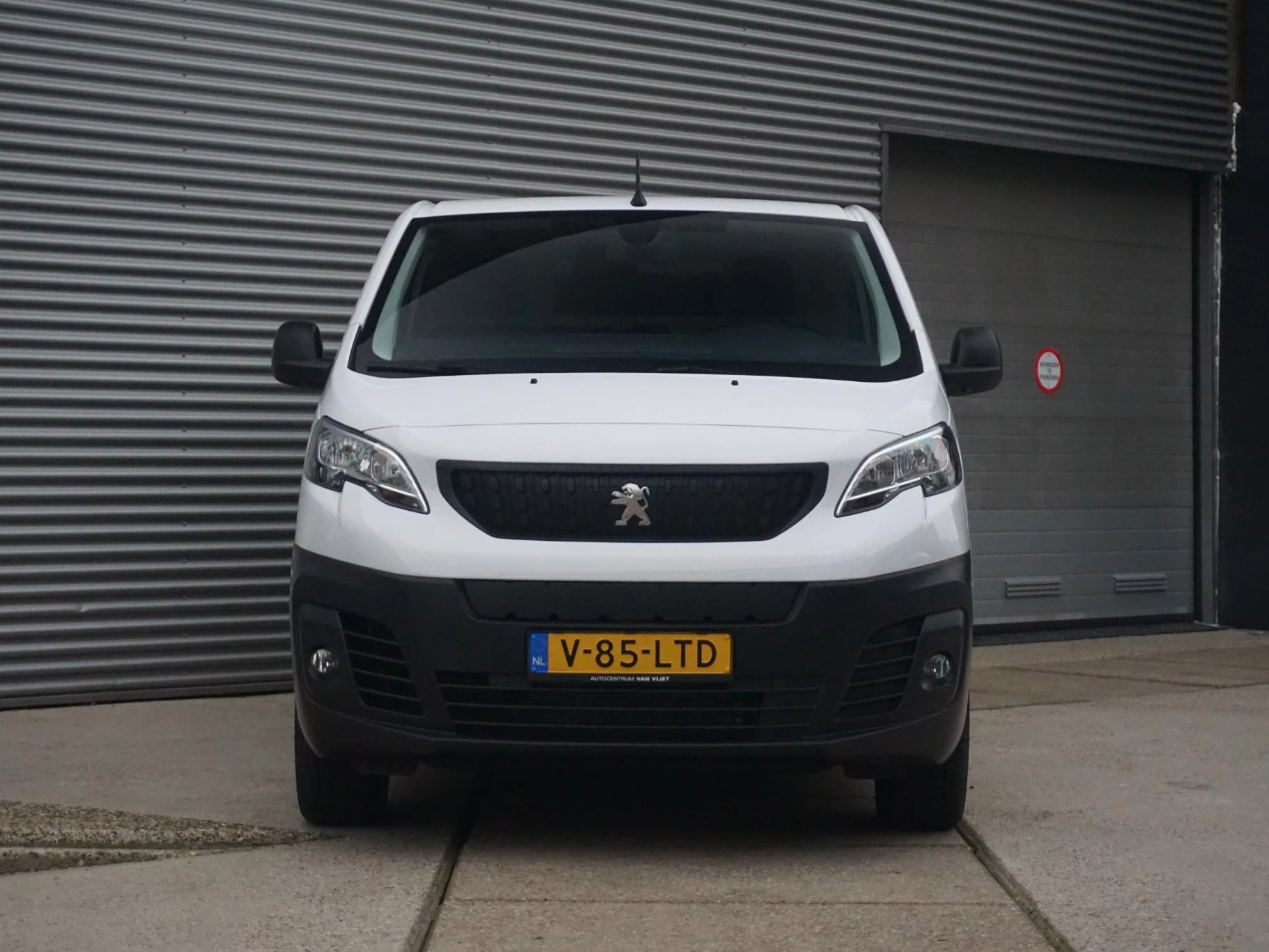 Hoofdafbeelding Peugeot e-Expert