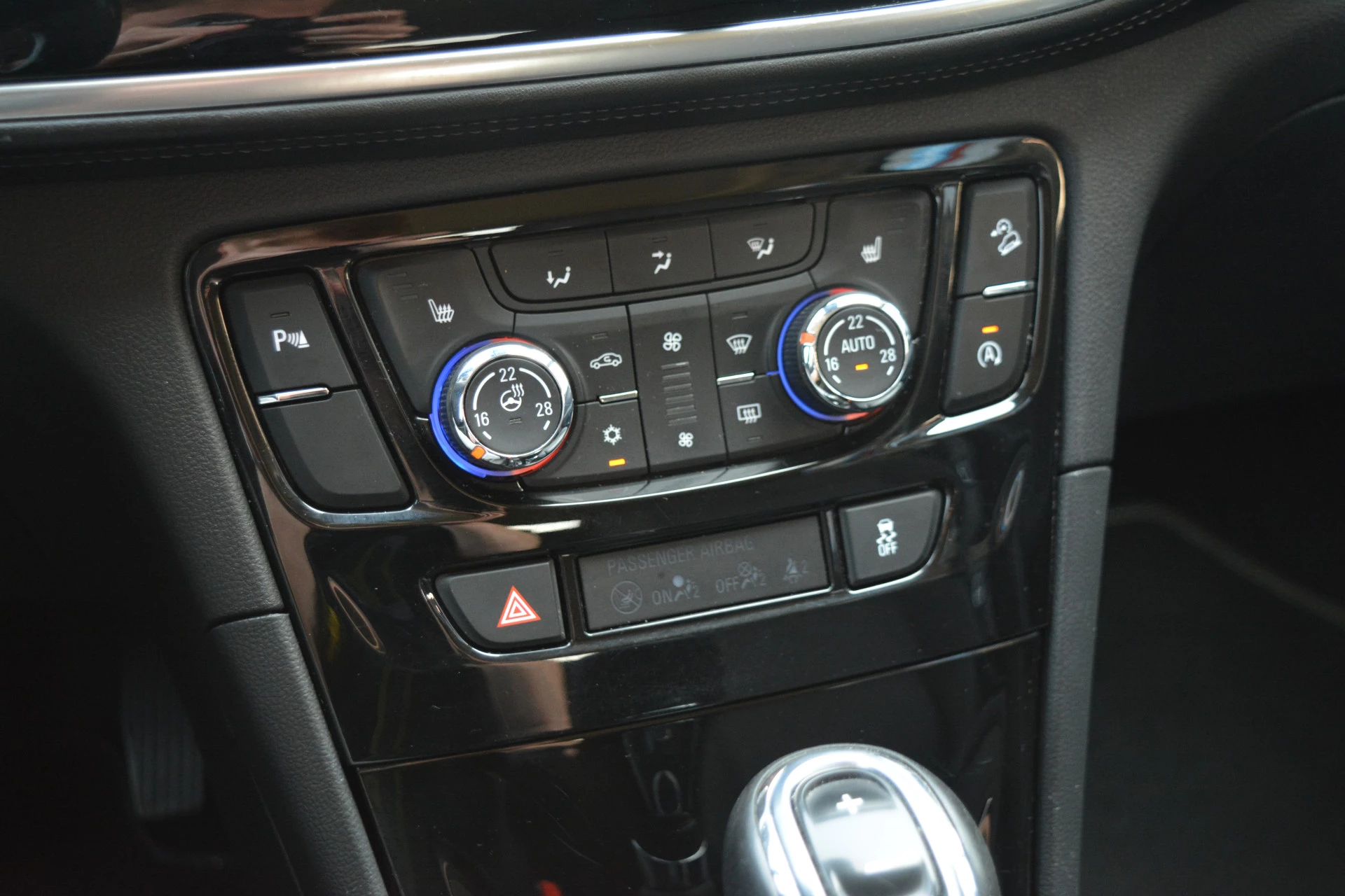 Hoofdafbeelding Opel Mokka X