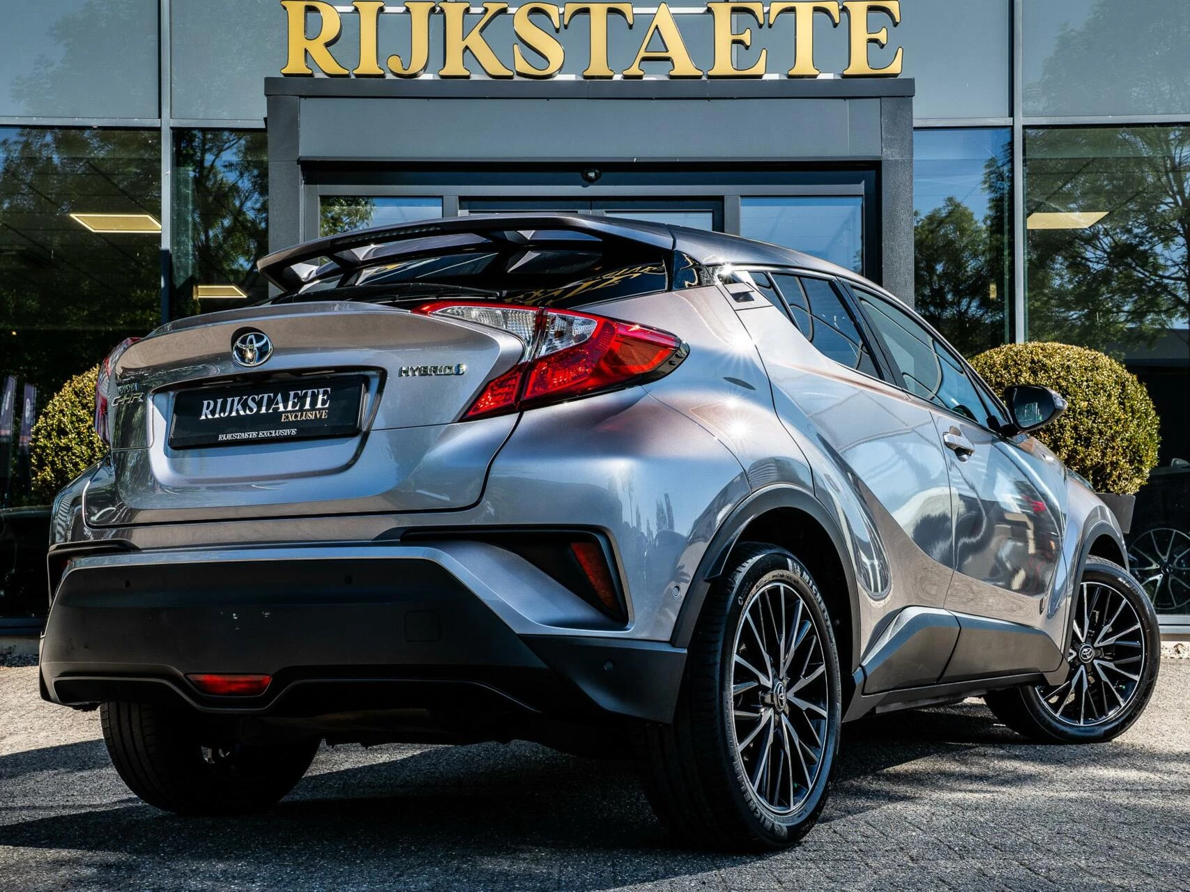 Hoofdafbeelding Toyota C-HR