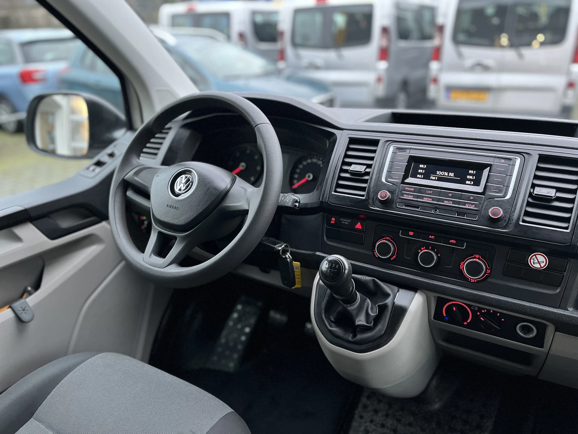 Hoofdafbeelding Volkswagen Transporter