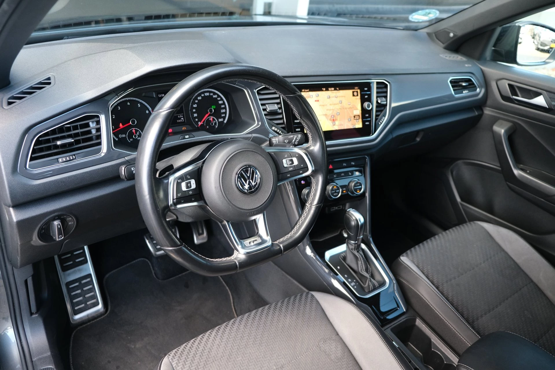 Hoofdafbeelding Volkswagen T-Roc