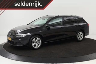 Volkswagen Golf 1.0 eTSI Life | Trekhaak | Camera |  Adaptive cruise | Full LED | Carplay | Sfeerverlichting | Climate control | Getint glas