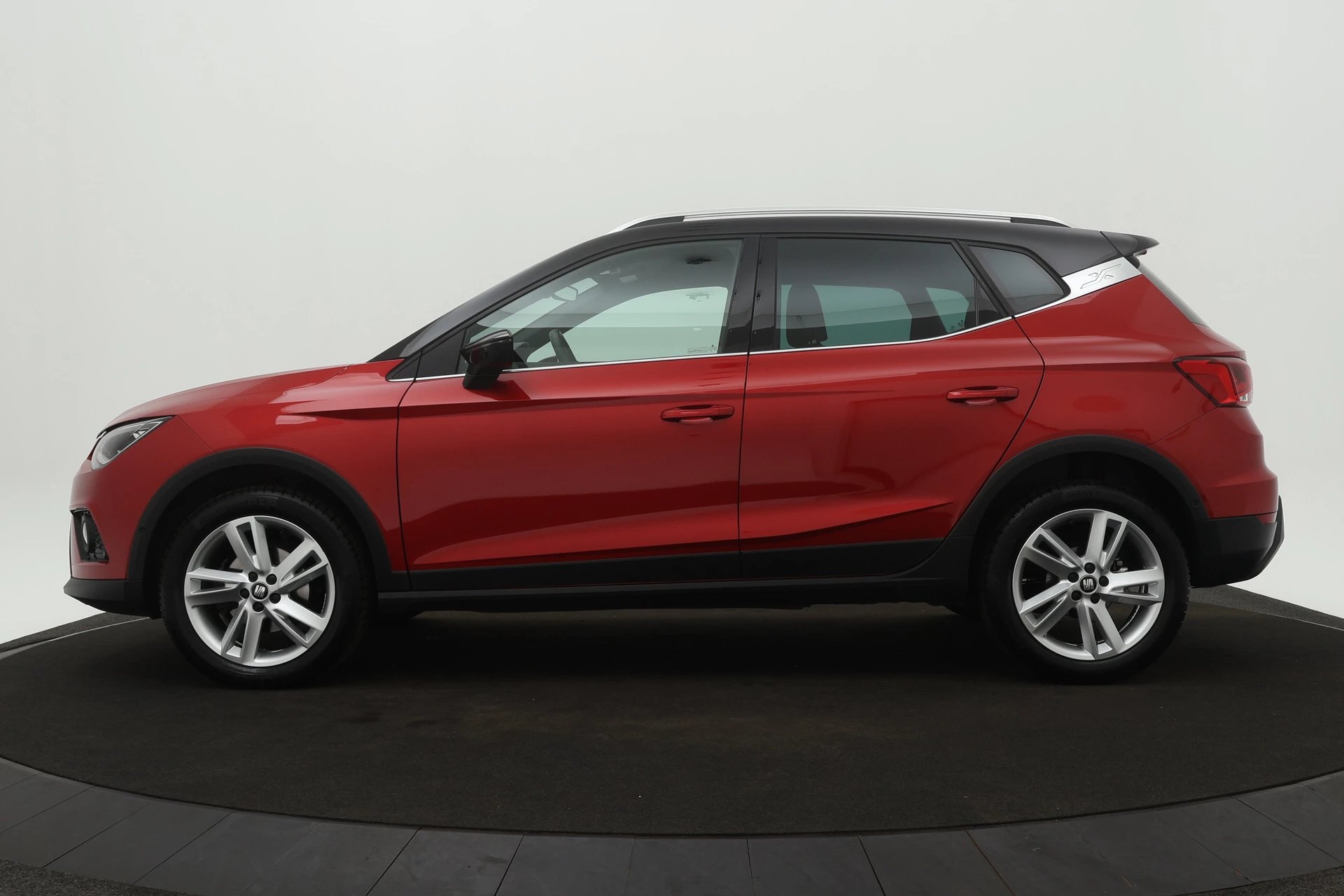 Hoofdafbeelding SEAT Arona