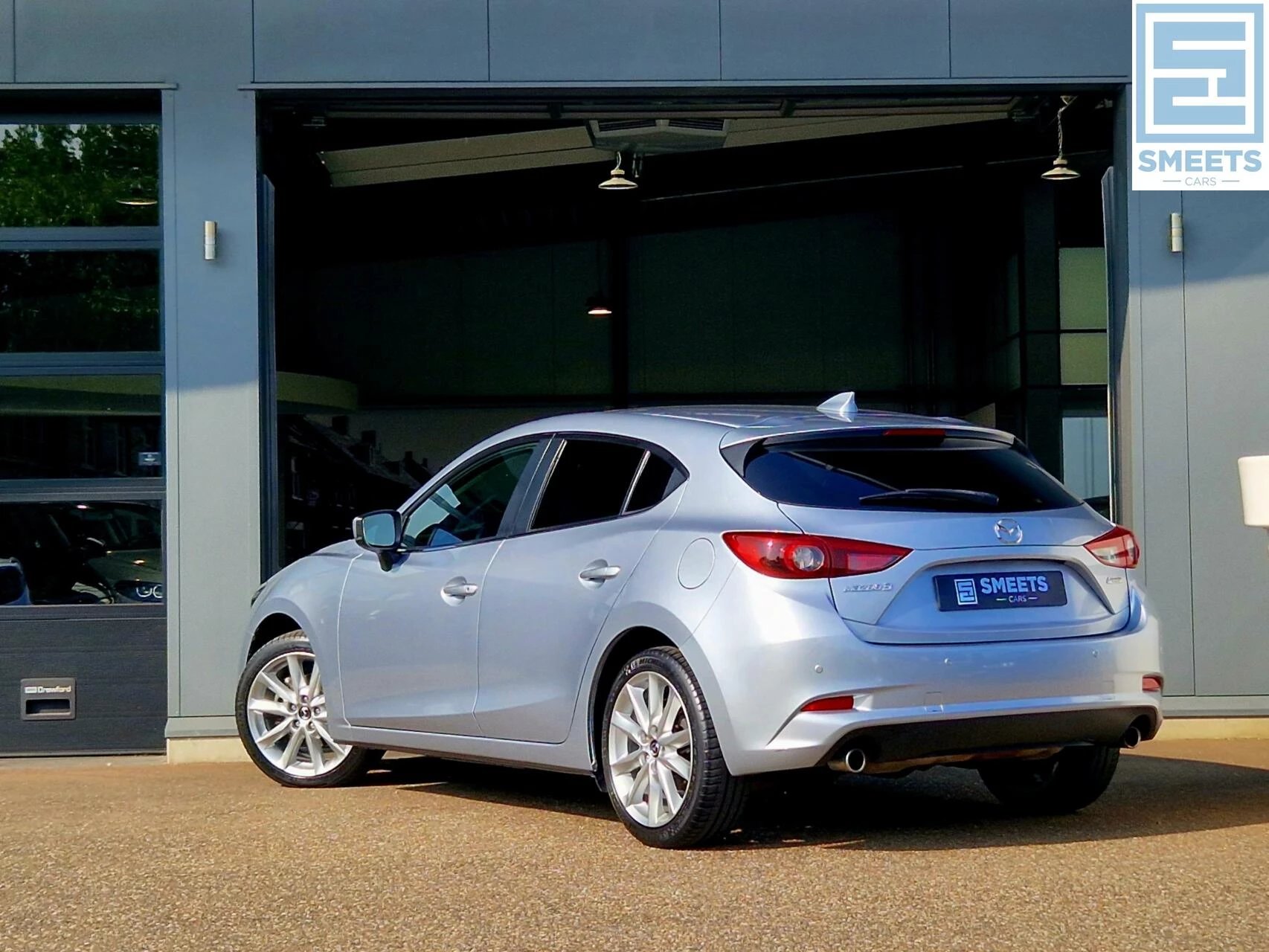 Hoofdafbeelding Mazda 3