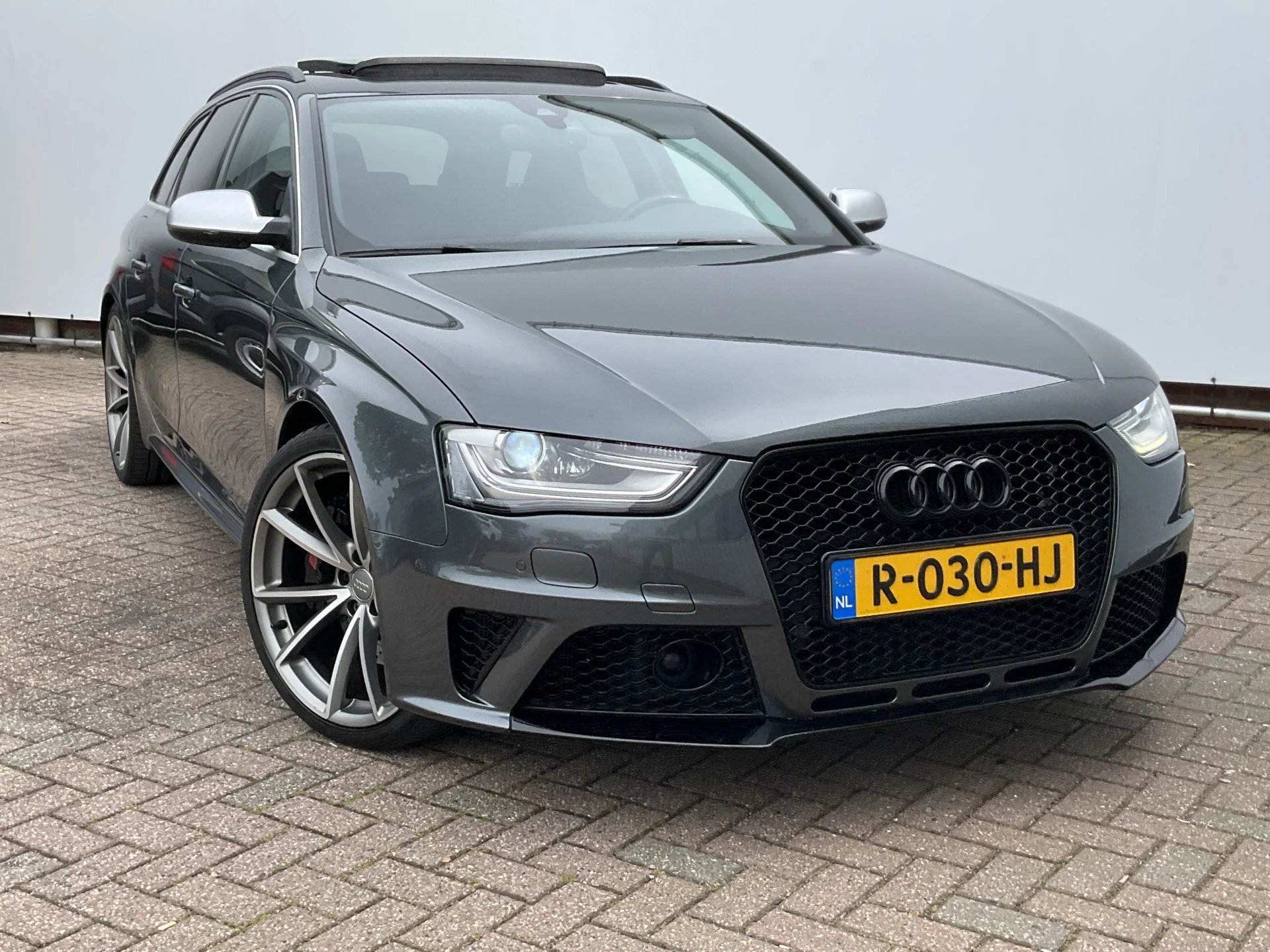 Hoofdafbeelding Audi RS4