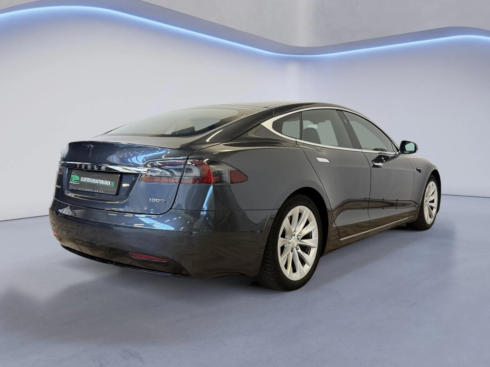 Hoofdafbeelding Tesla Model S