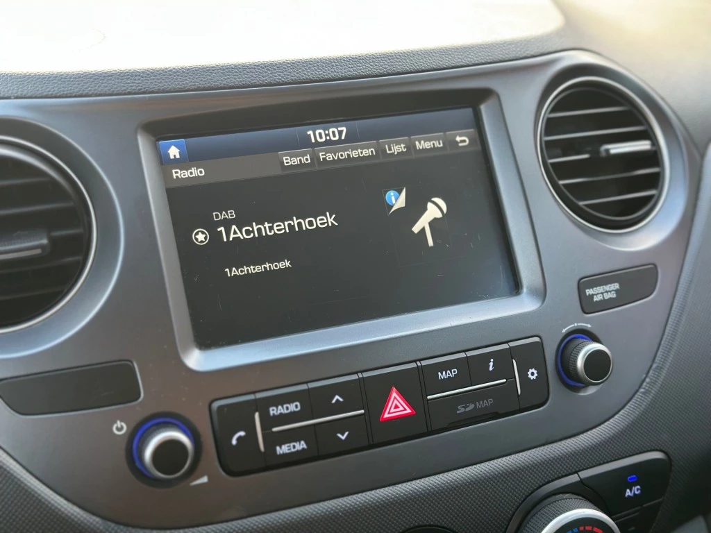 Hoofdafbeelding Hyundai i10