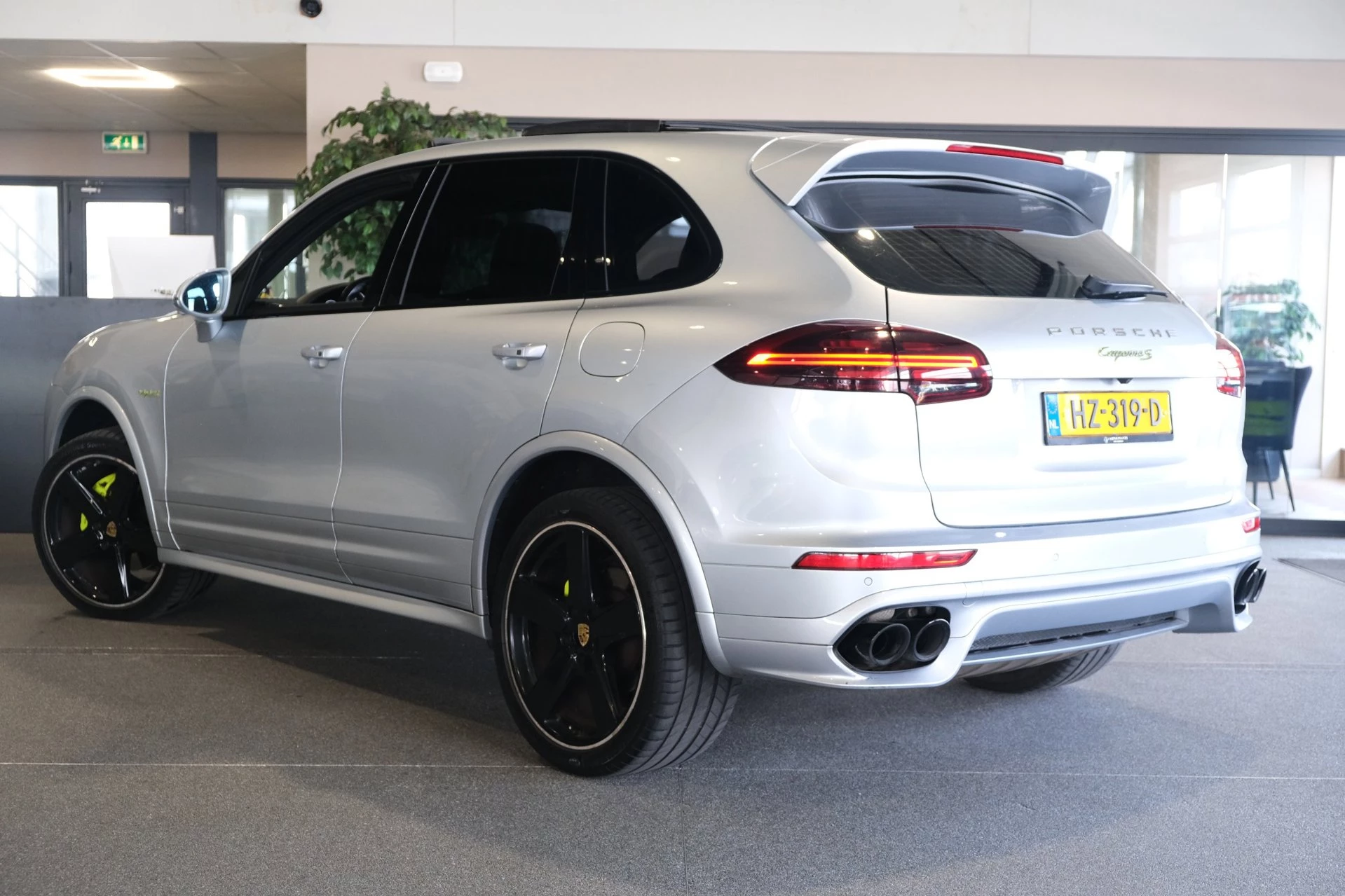 Hoofdafbeelding Porsche Cayenne