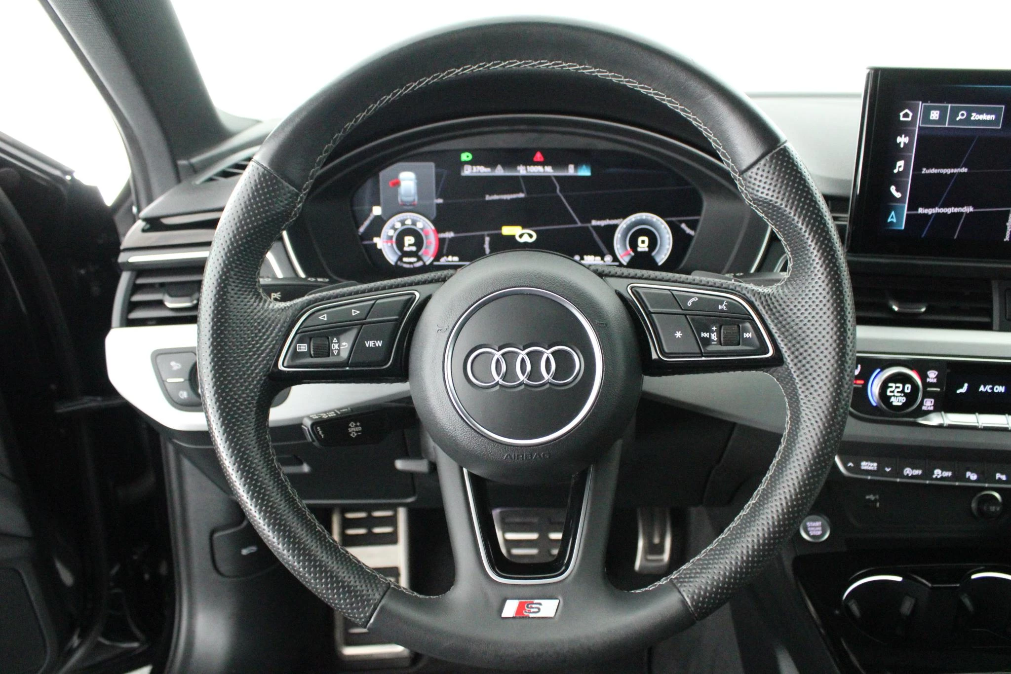 Hoofdafbeelding Audi A4