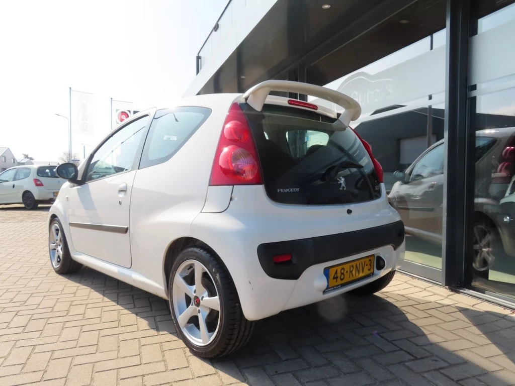 Hoofdafbeelding Peugeot 107