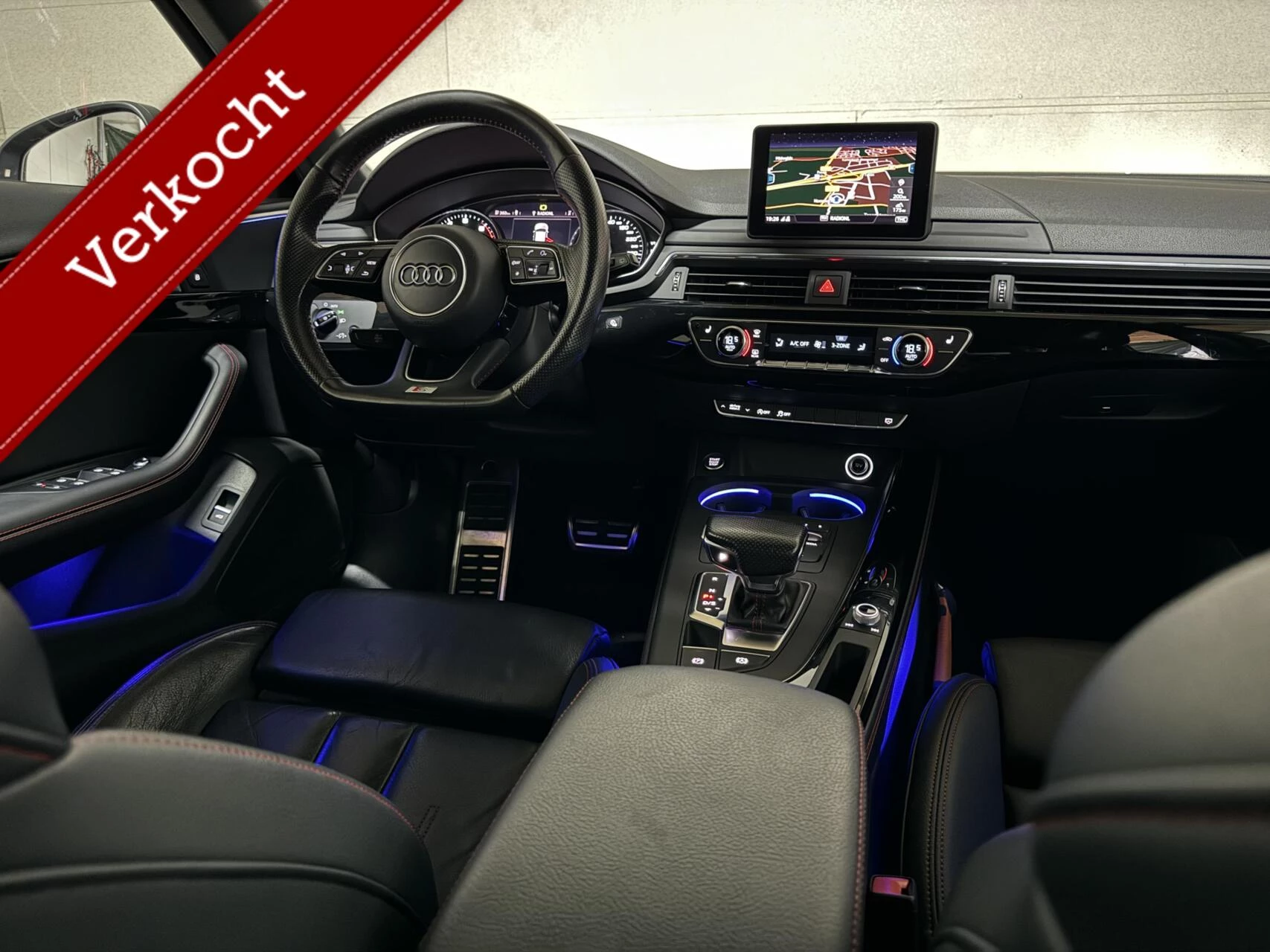 Hoofdafbeelding Audi A4