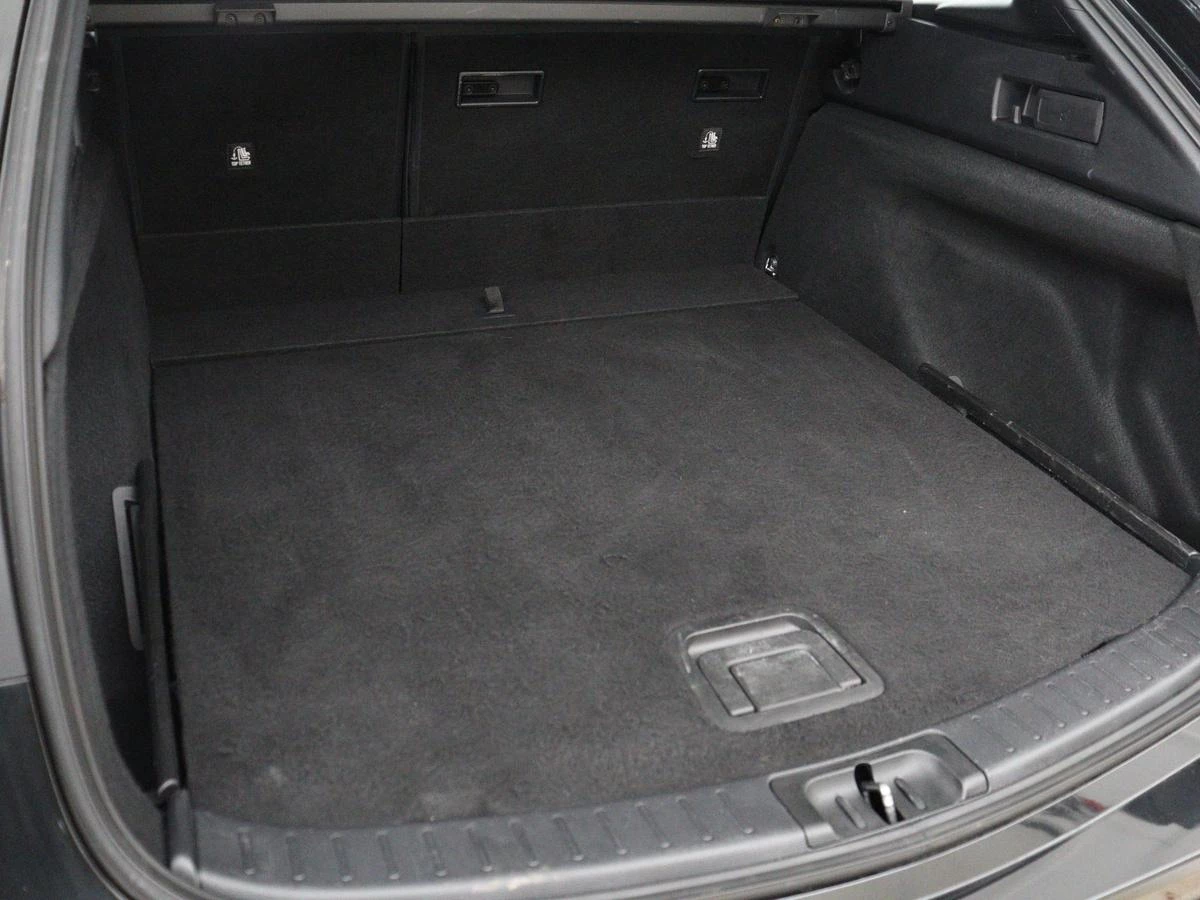 Hoofdafbeelding Toyota Corolla