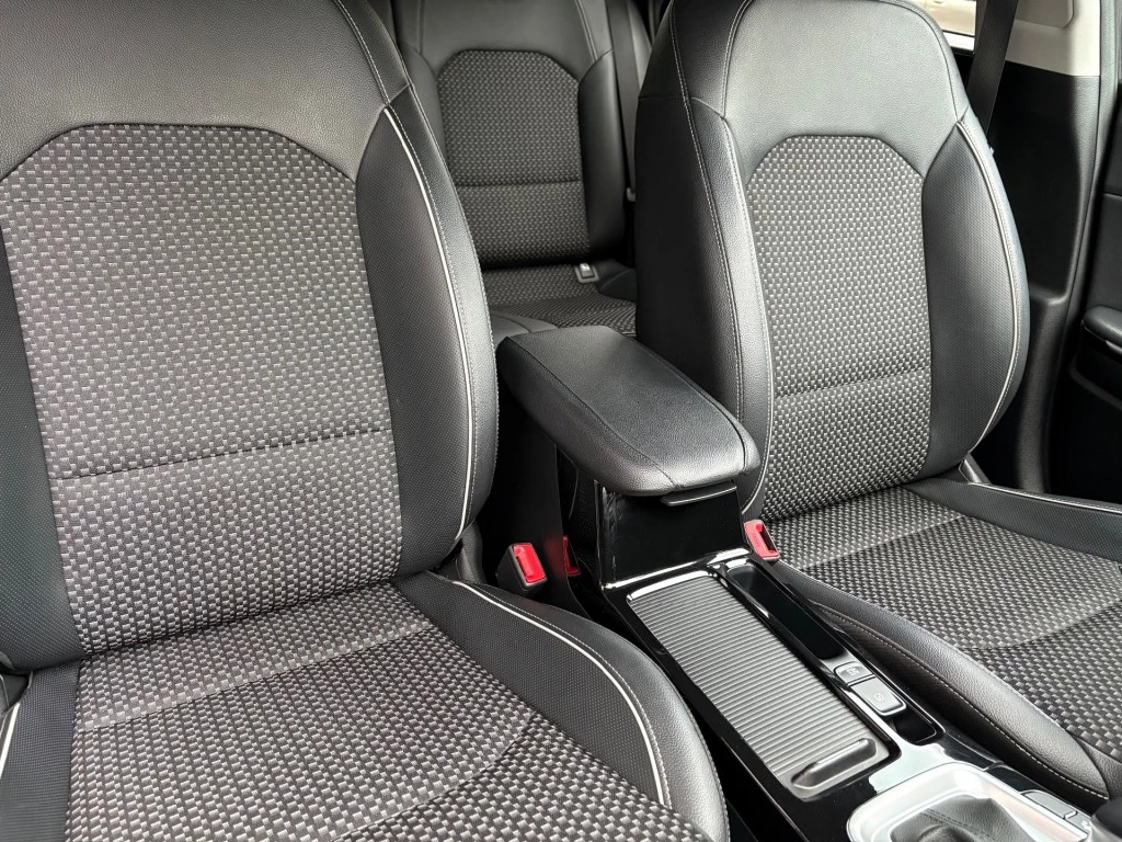 Hoofdafbeelding Kia Ceed